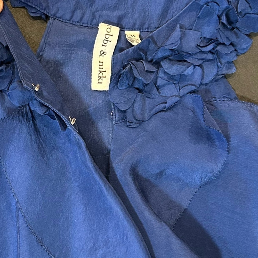 Robbi & Nikki 100% Silk Ruffled Sleeveless Blouse/XSmall - Picture 4 of 8